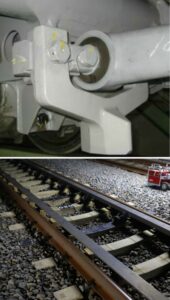 在车厢（上）和线路上安装了防止脱轨的指针等对策（JR东海提供）